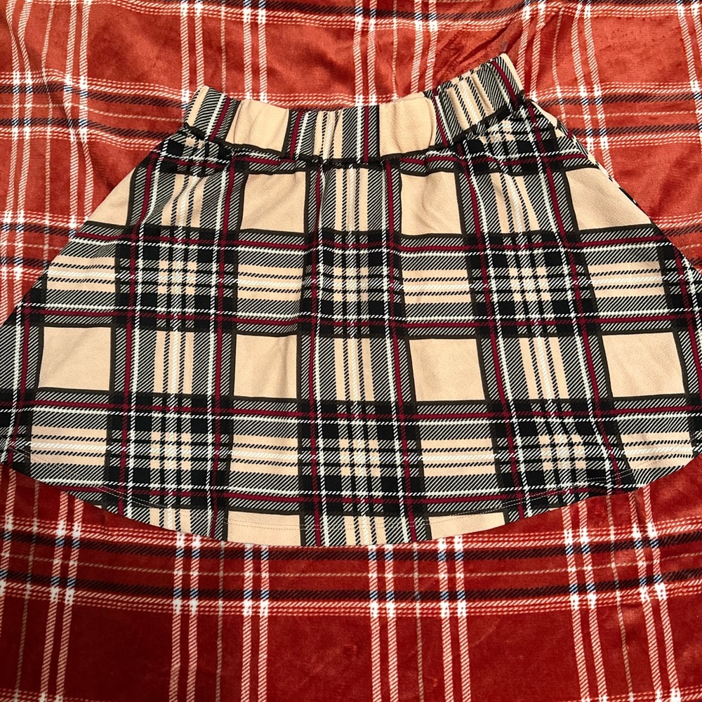 SHEIN plaid skater skirt US size 6